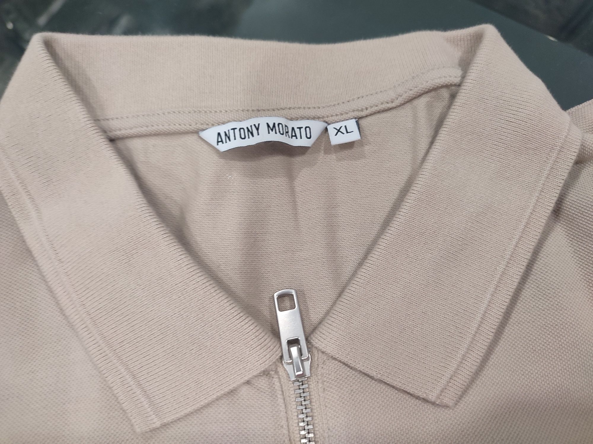 Polo homem Antônio Morato