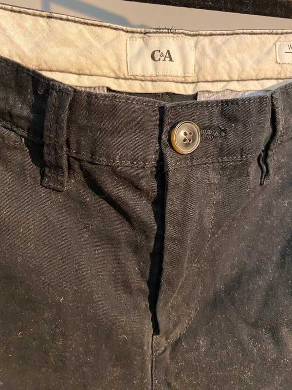 Calça clássica chino.
