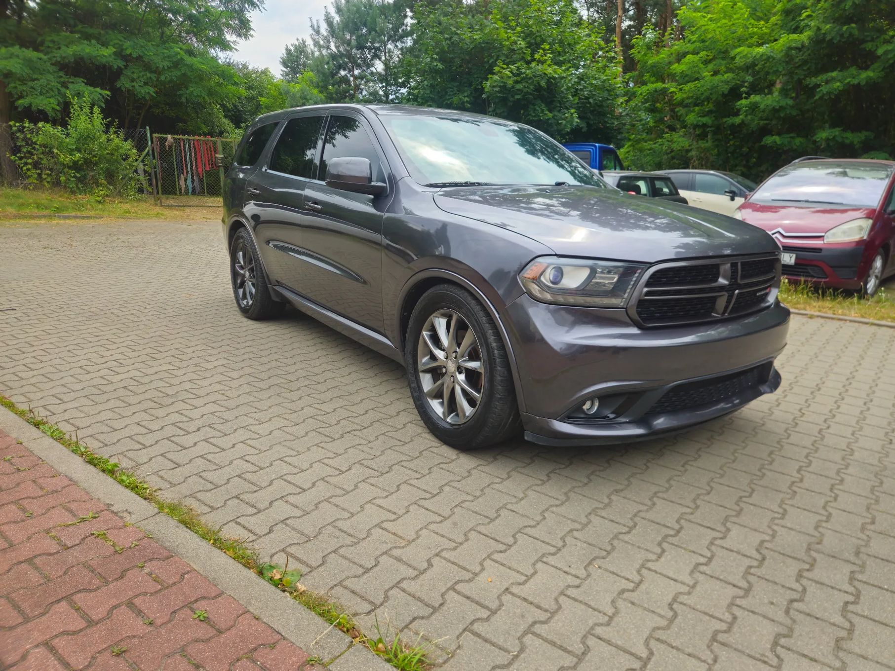 Dodge Durango Po Oplatach Zapłacona Akcyza 7 miejsc stoi w PL