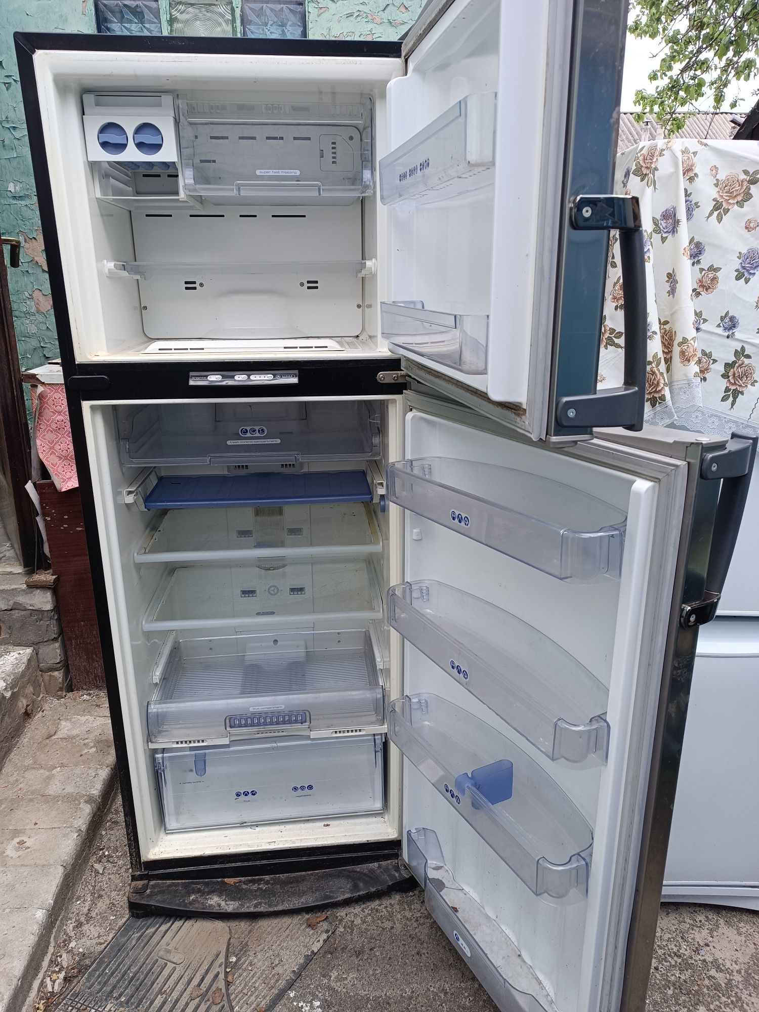 Холодильник двухкамерный Вирпул
