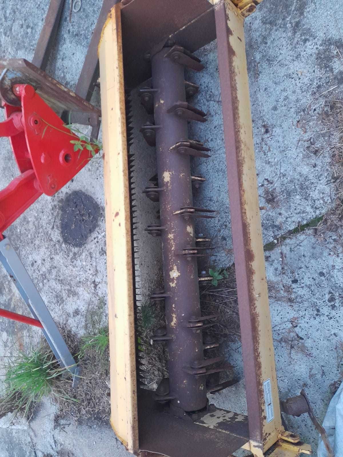 Sieczkarnia do kombajnu  New Holland