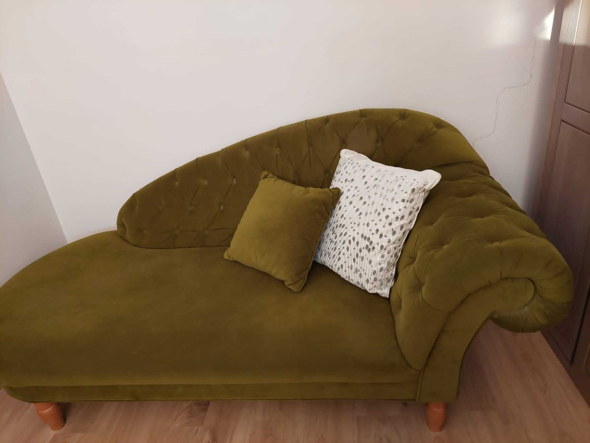 Sofa Black Red white