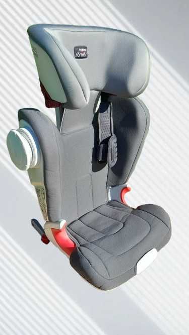 Fotelik Britax Römer Kidfix XP SICT (15-36 kg) – Stan Bardzo Dobry!