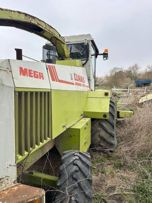 CLAAS Juguar 695 mega