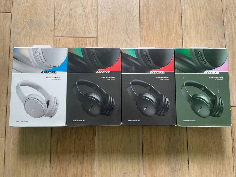 Навушники  Bose QuietComfort Headphones Black/White Smoke/Green