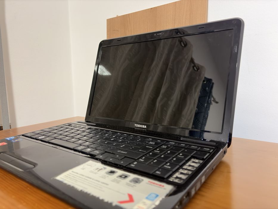 Toshiba Satellite L650-1PN (Para peças)