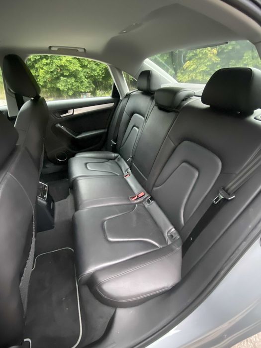 Audi a4b8 2.0tfsi Quattro 2x S-line