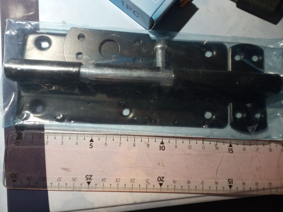 Nowa zasuwka uniwersalna, skobel