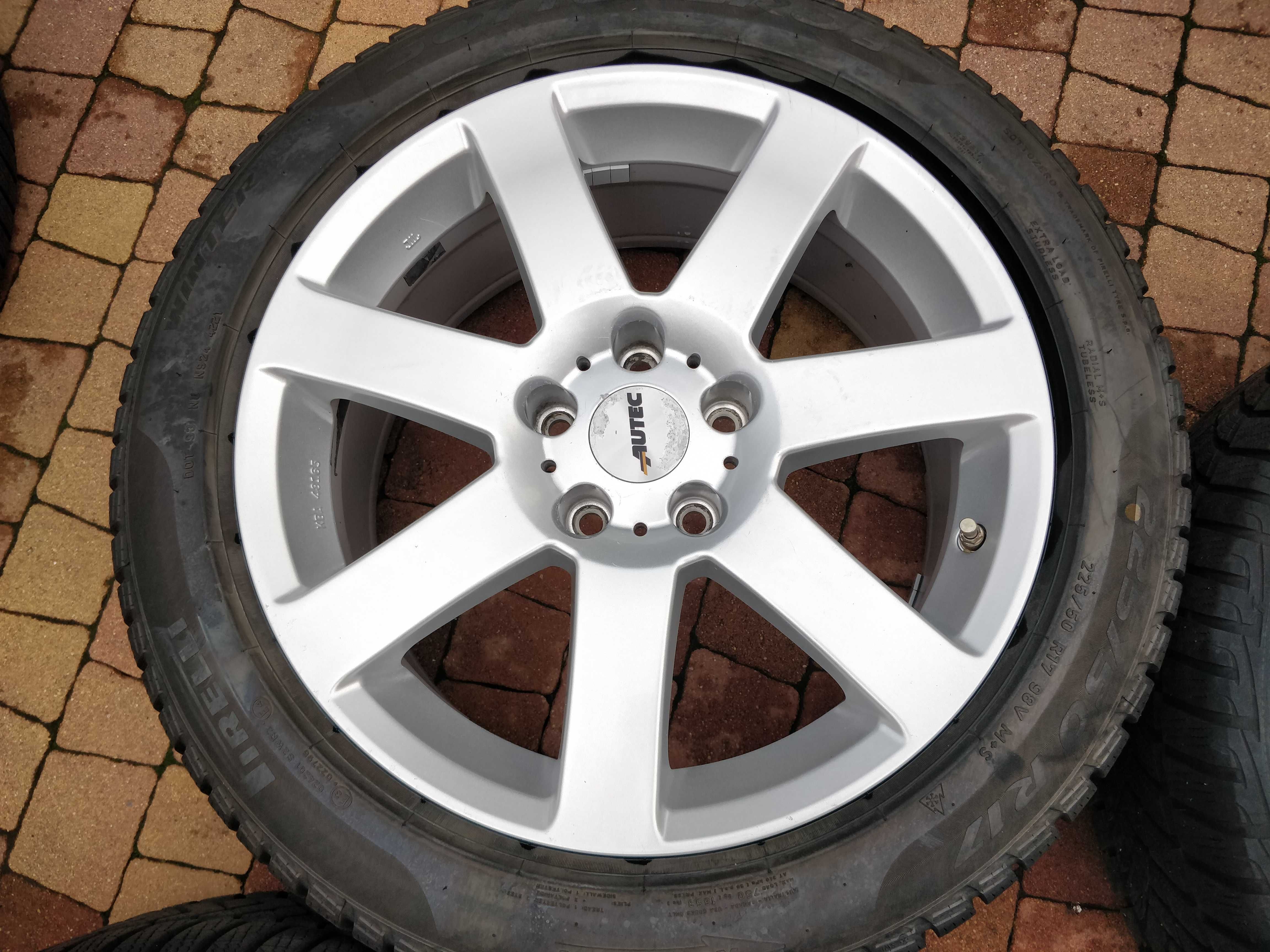 3089. Alufelgi 17" 5x112 8J ET40 Passat Superb Leon Octavia Audi