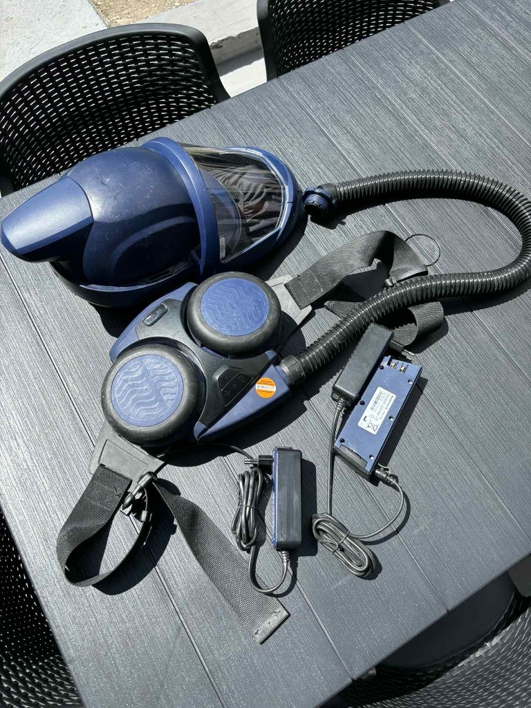 Zestaw  Sundstrom SR500

1 300 zł