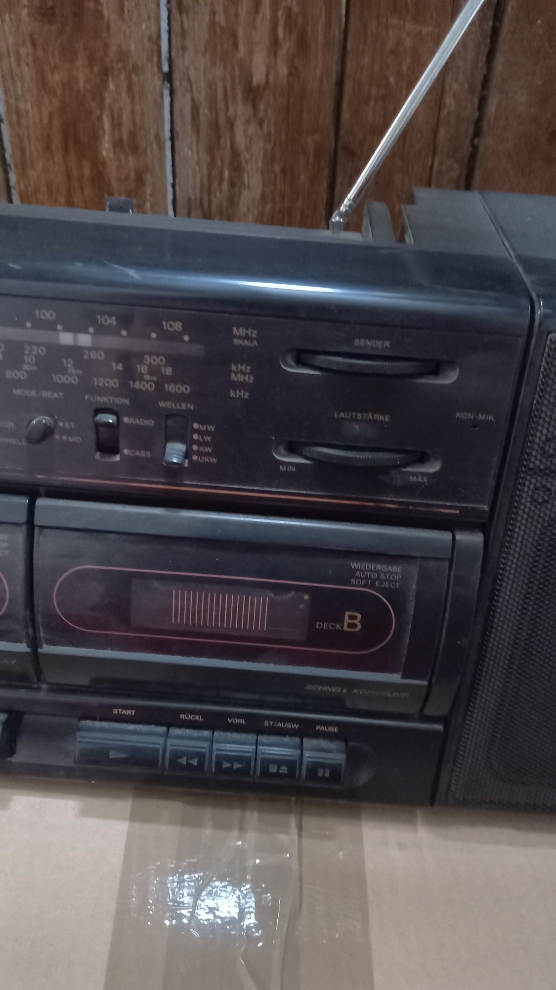Radio stereo elta