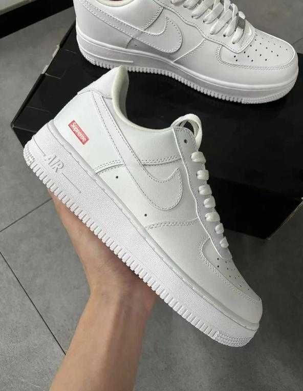 Nike Air Force 1 Low Supreme White 40