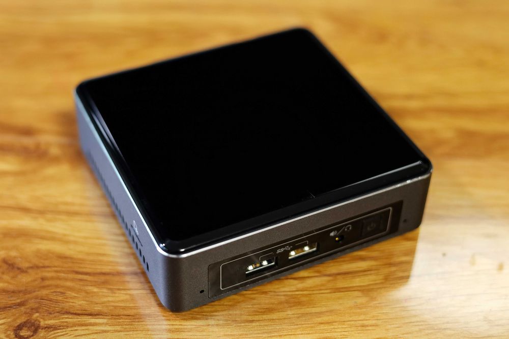 міні ПК Intel NUC core i3-7100u\128gb m2 ssd\8gb ddr4 компютер неттоп