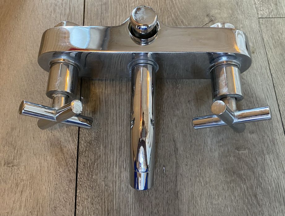 3 chuveiro de mão com mangueira flexível