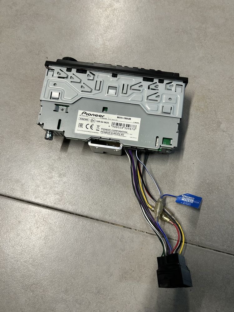 Autoradio Pioneer MVH180UB