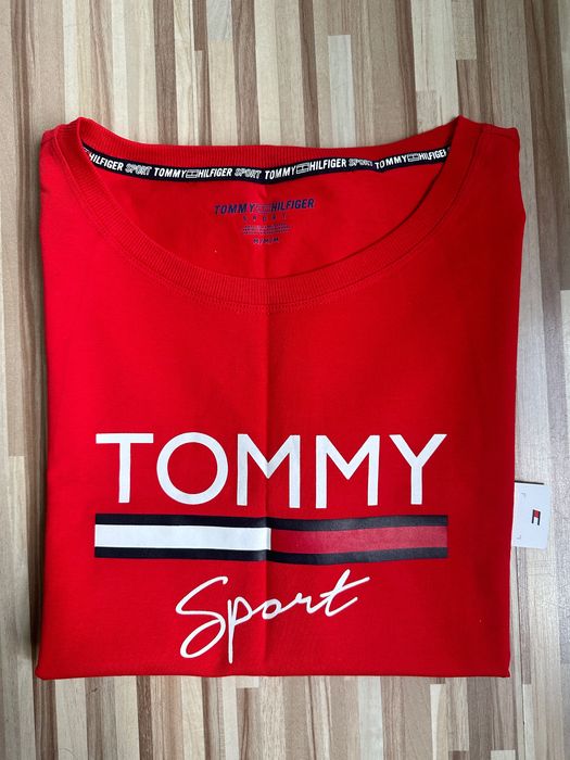 Nowy Tshirt damski TH Sport Oversize czerwony M