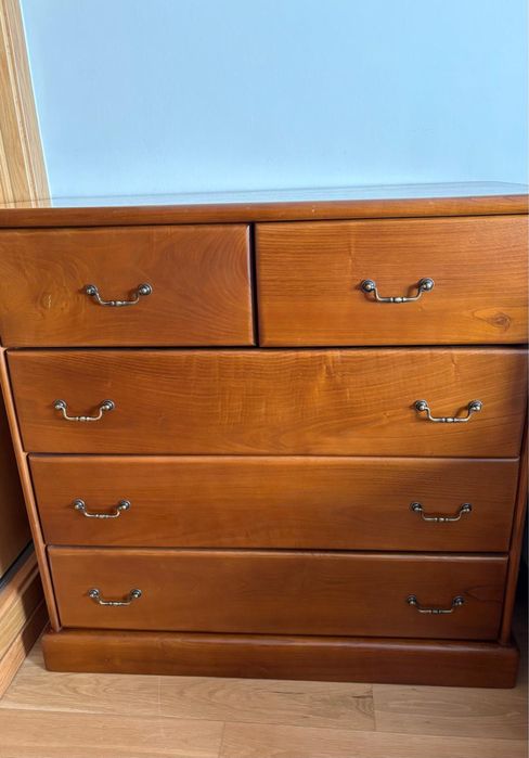 Cómoda madeira de pinho maciço/ 5 gavetas
