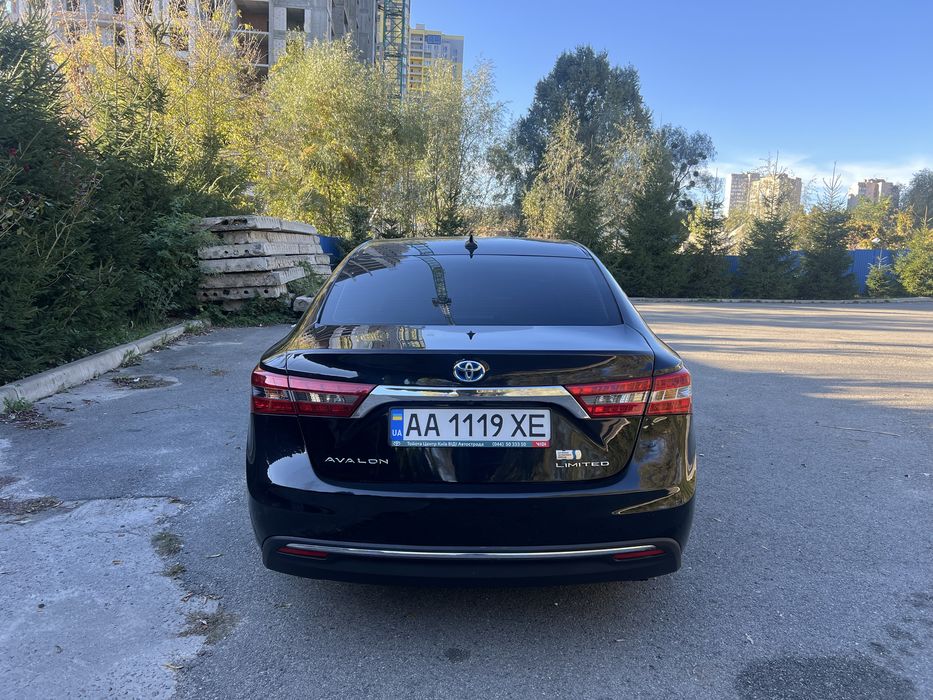 Оренда/Прокат авто Toyota Avalon 2015р