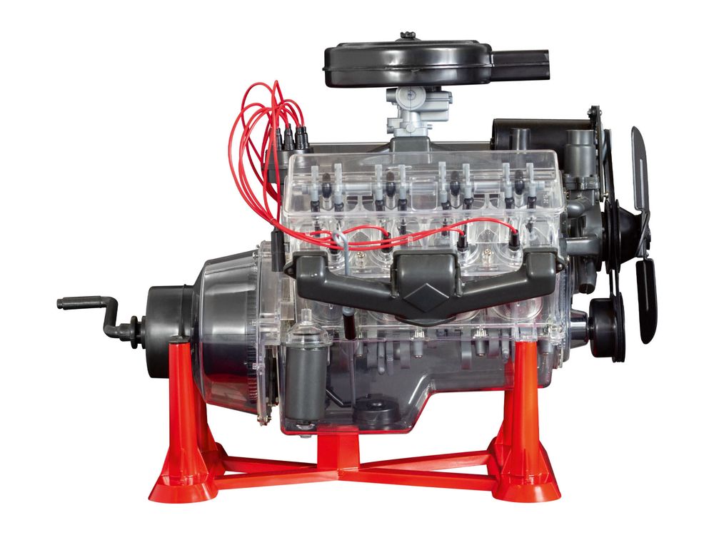 SILNIK model 1/4 Revell 00460 VISIBLE V-8 ENGINE