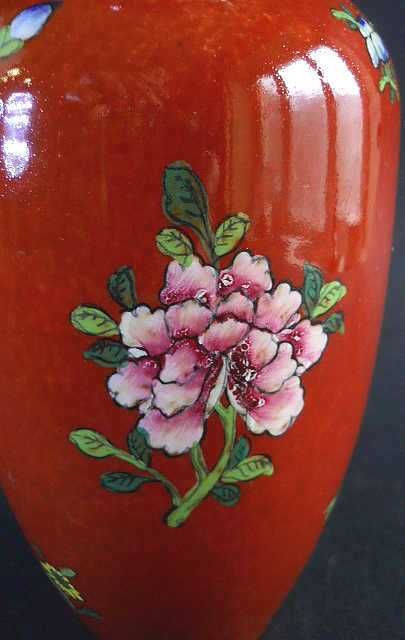 Винтажная ваза для цветов - HONG KONG