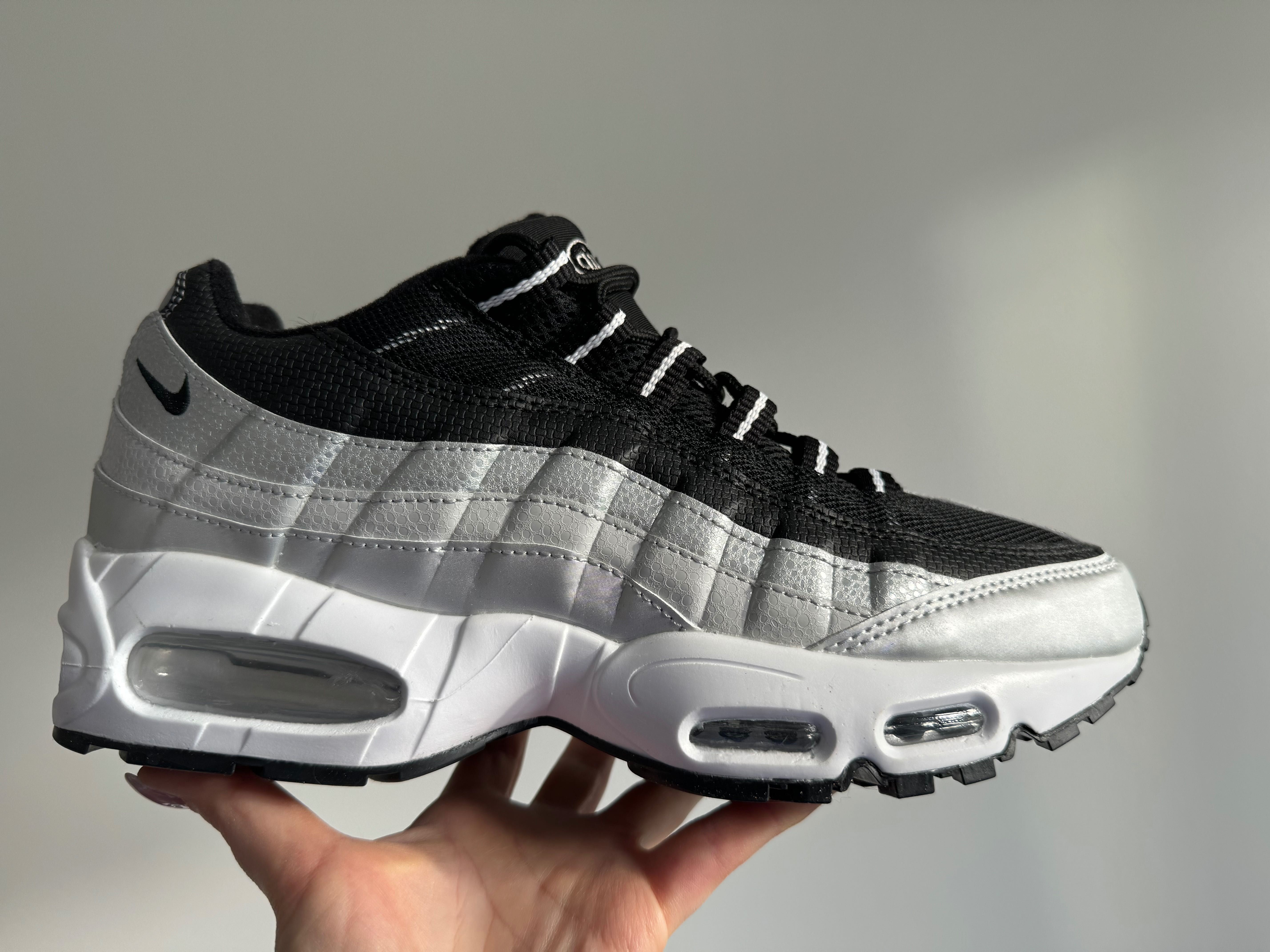 Buty Nike Air Max 95 r. 45