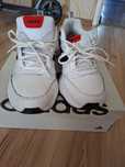 Buty sportowe  adidas  rozmiar  44
