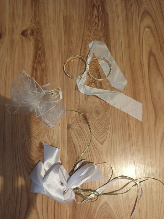 Ozdoby ślubne na samochód