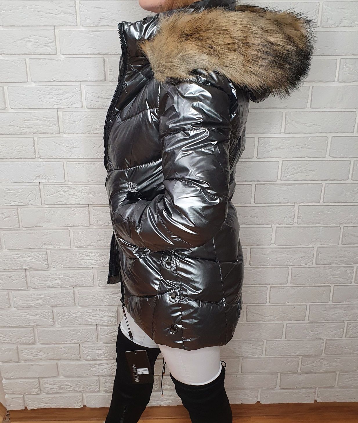 Nowa kurtka zimowa srebrna kurtka z futerkiem S
