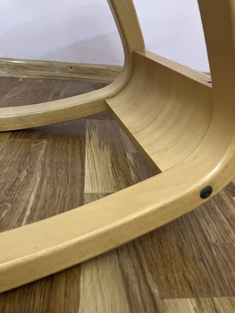 Klękosiad dynamiczny klęcznik ergonomiczny