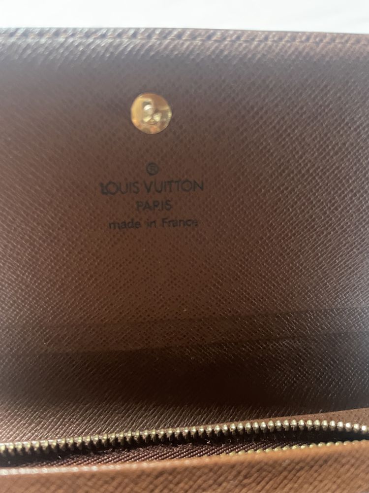 Porta-moedas Louis Vuitton Original.