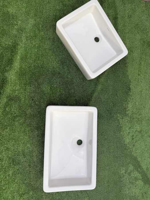 2 lavatórios Duravit