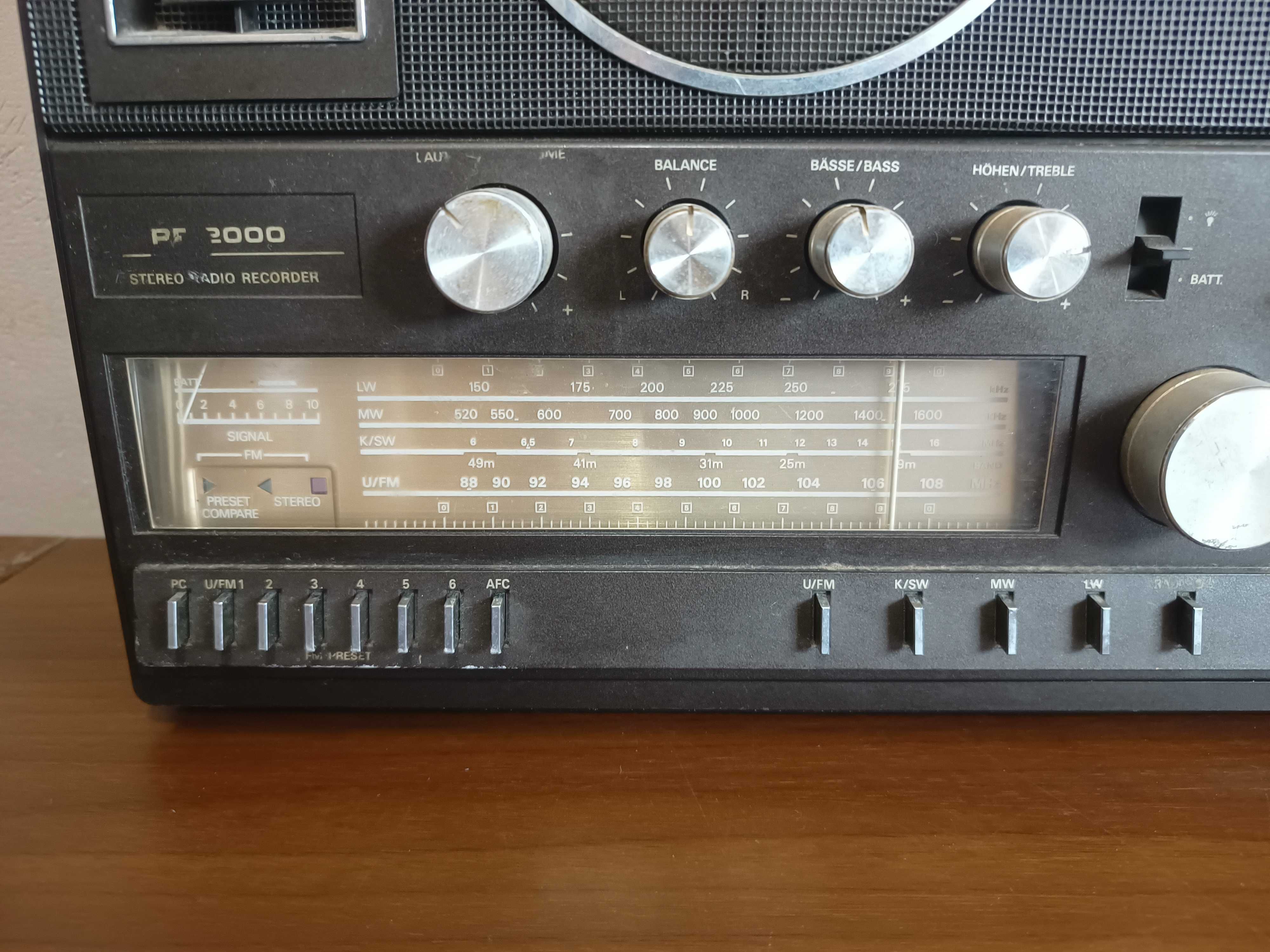 Radiomagnetofon magnetofon Grundig RR 2000 z PRL sprawny