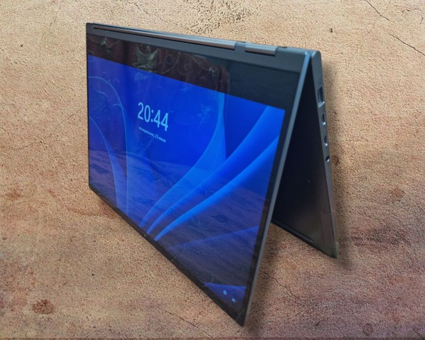 Ноутбук планшет трансформер Lenovo Yoga C930-13IKB