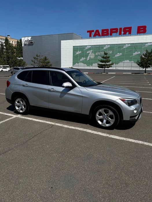 BMW X1 e84 28i 245 л.с.