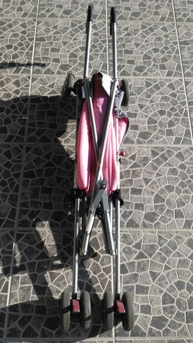 Carrinho de bebé para passeio
