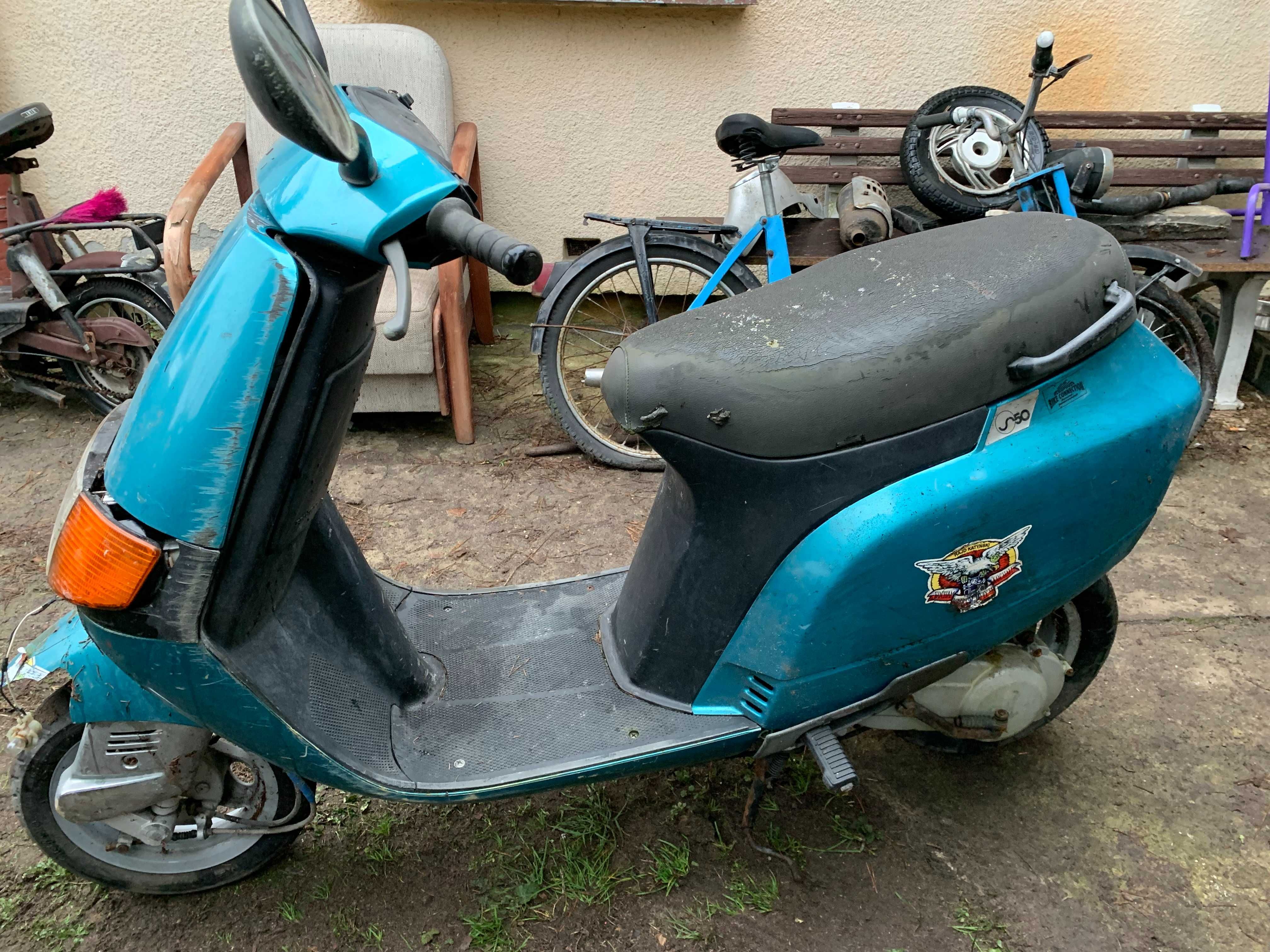 Piaggio Sfera 50 pozostałości wszystko ze zdjęcia pytaj