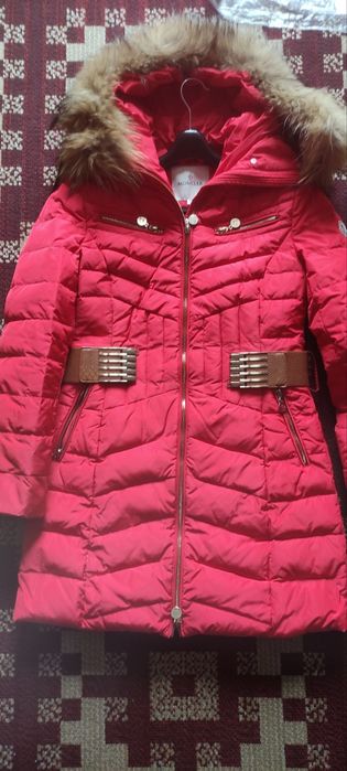 Пуховик Moncler жіночий