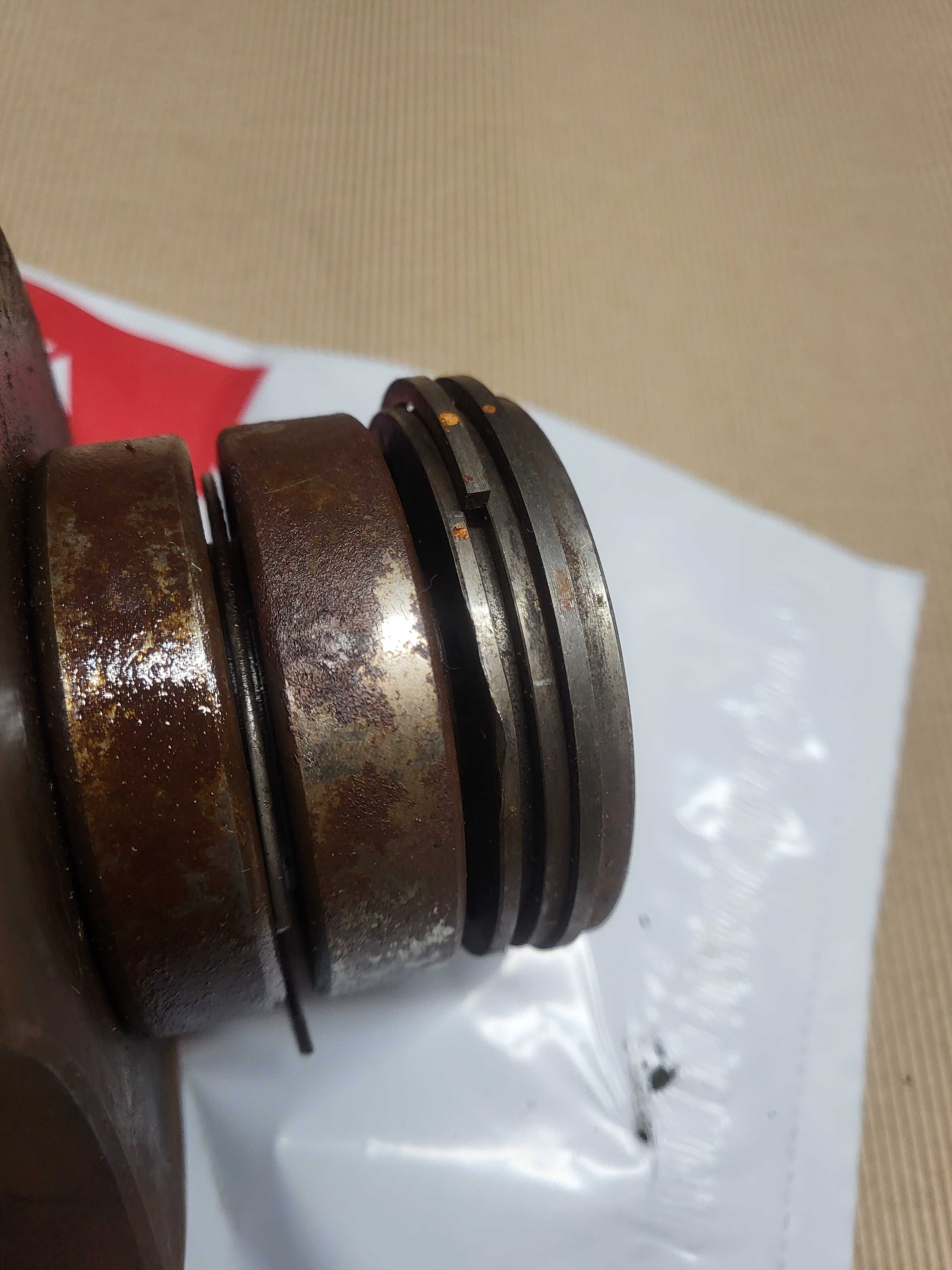 Dzik 2, 21 fabr. nowy wał korbowy S-261C, WSM typ 160, motopompa M4/4