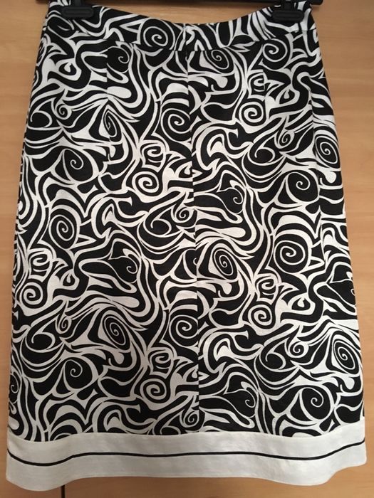 Kostium/garsonka rozm. 40/42