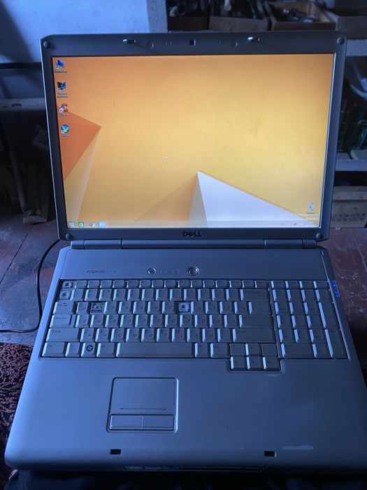 Ноутбук Dell Inspirion 1720