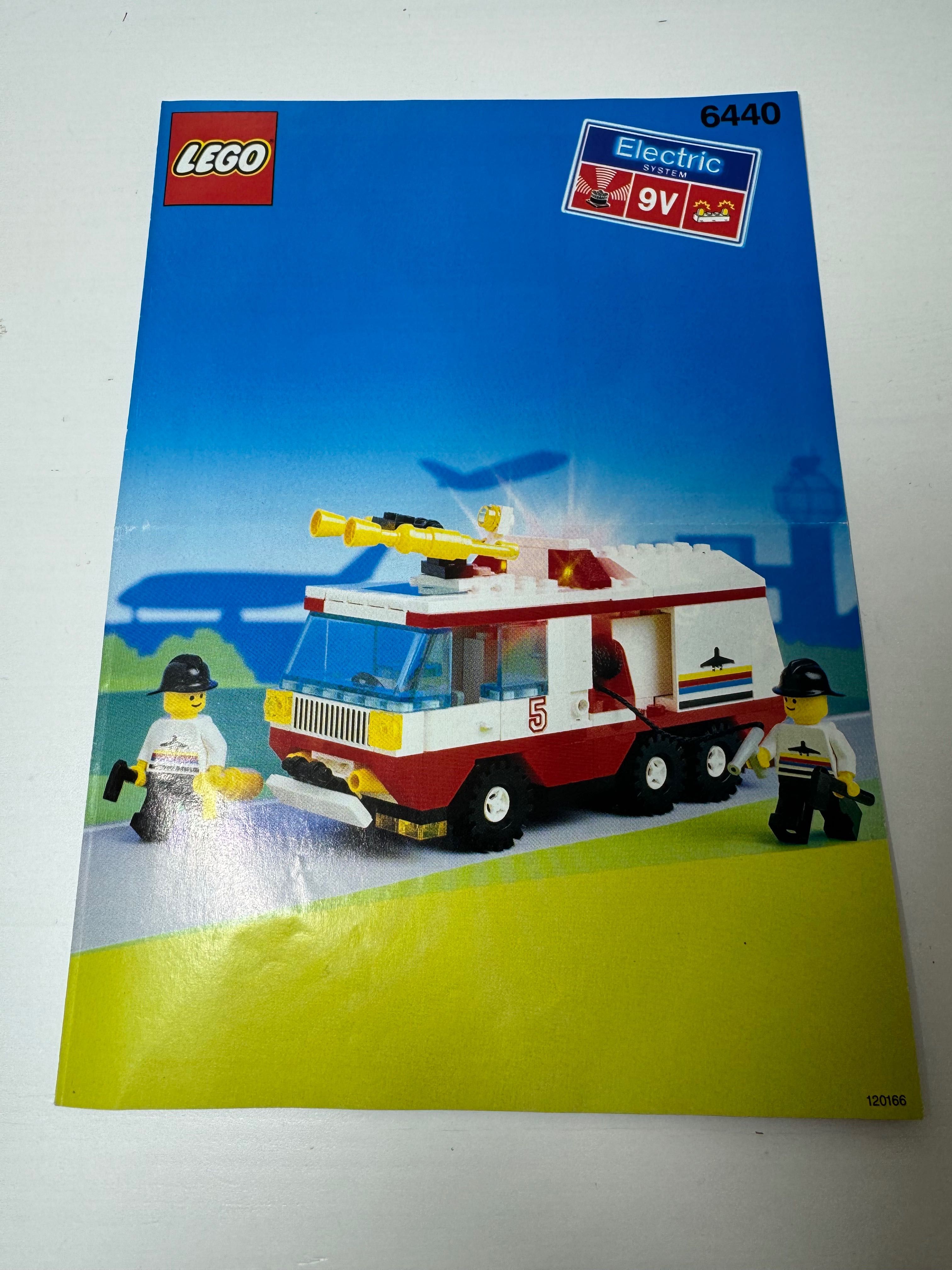 LEGO classic town; zestaw 6440 Jetport Fire Squad