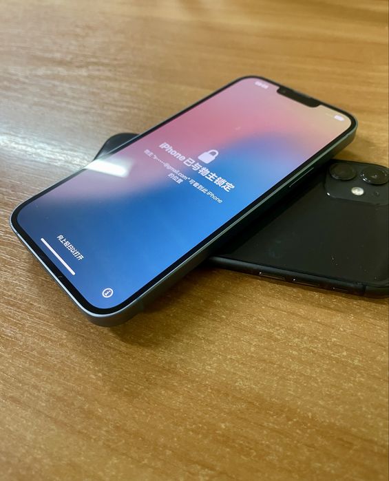 IPnone 14 plus 128gb Icloud/lock