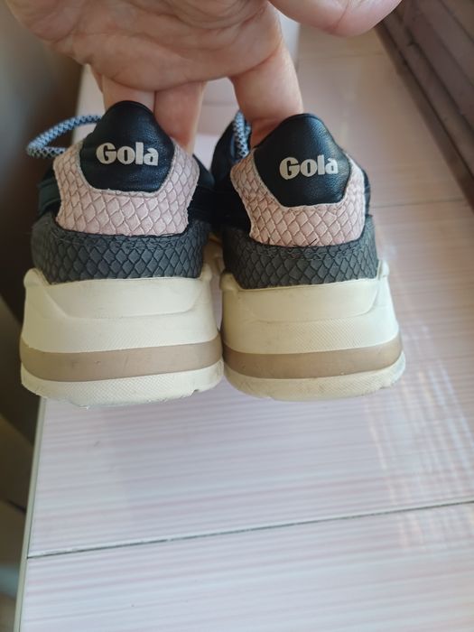 Жіночі кросівки фірми Gola 39 р