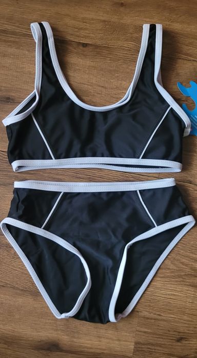 Купальник для дівчинки 8-10