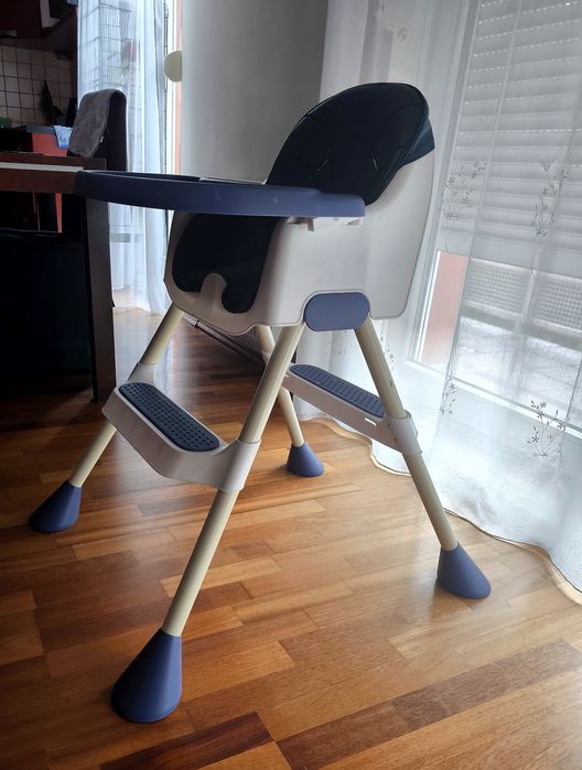 Krzesełko do karmienia, kolor niebieski