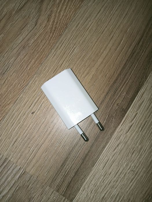 Witam sprzedam ładowarkę Apple