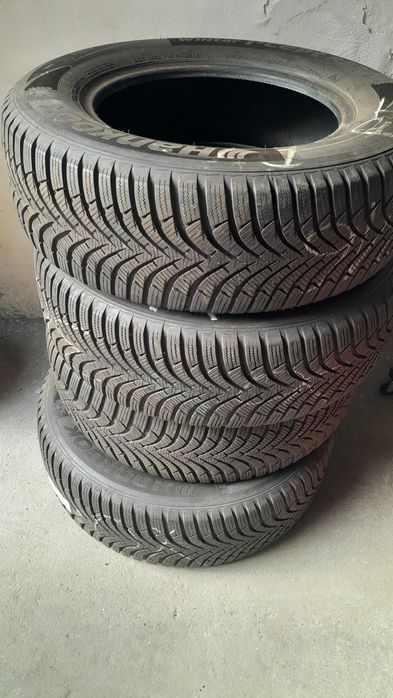 opony Hankook 215/60 R15 96H zimowe