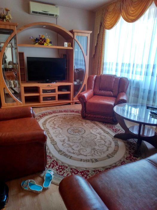 Клининг, Химчистка мягкой мебели, матрасов, ковров.. Уборка квартир,