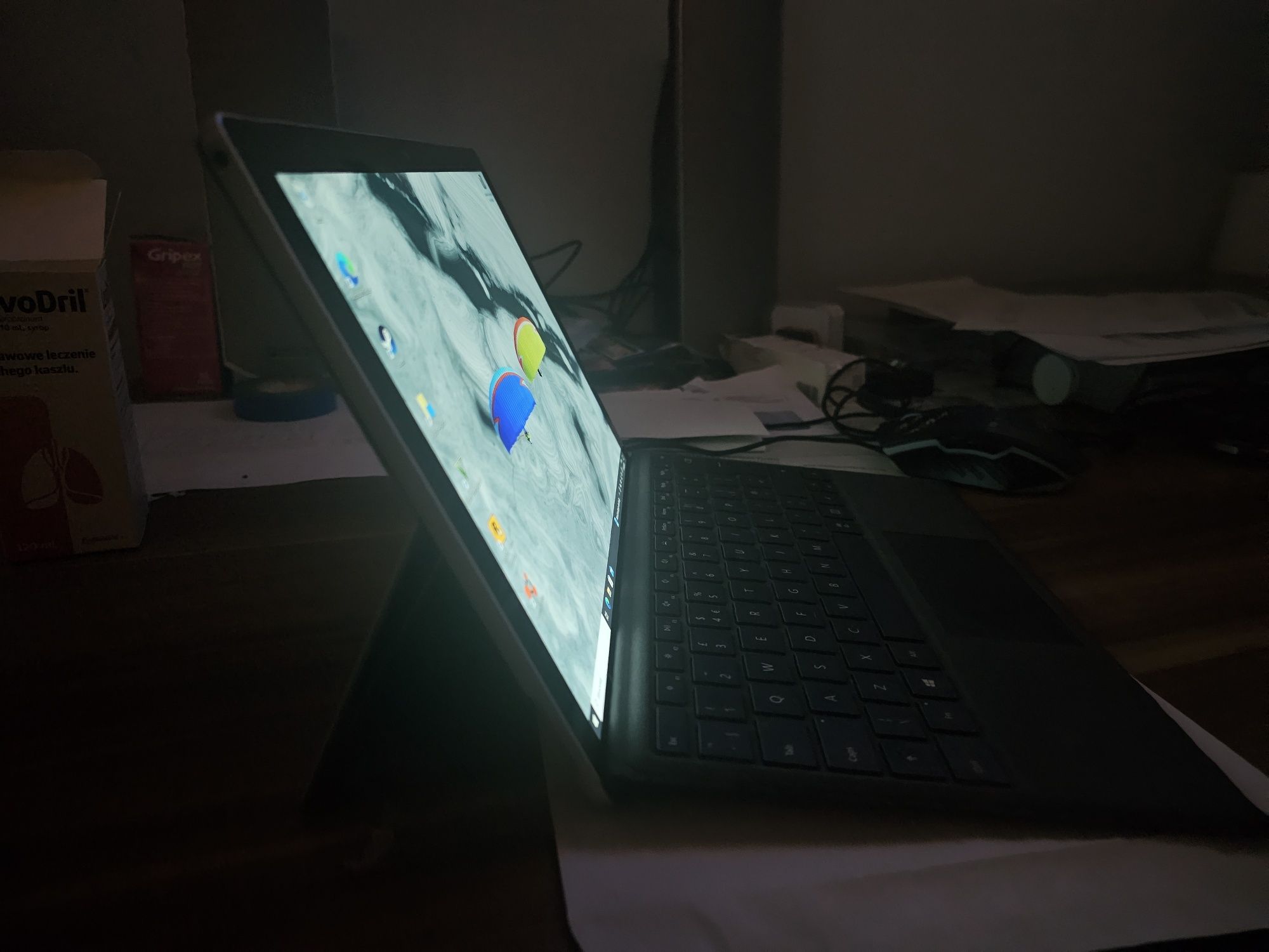 Laptop/ Tablet dotykowy Microsoft