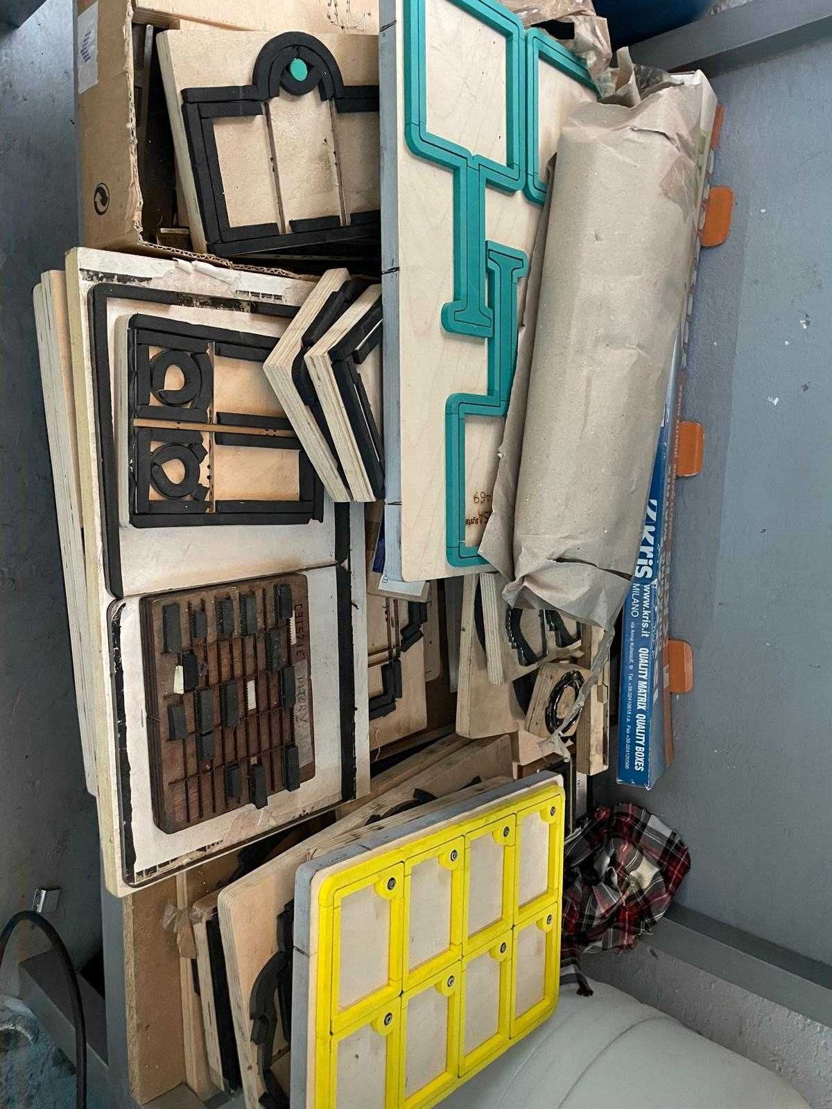 Máquina Original Heidelberg com cortantes incluídos